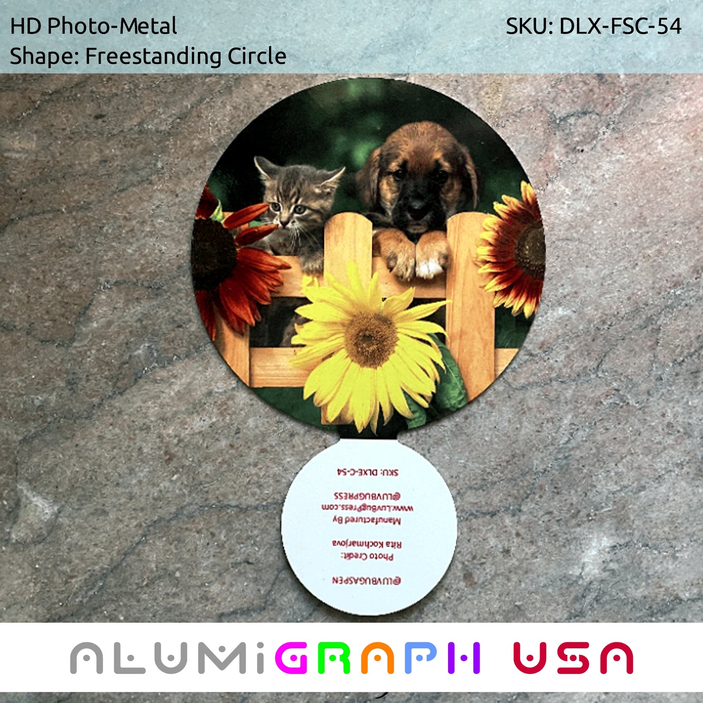 Freestanding Circle Shape Photo-Metal